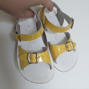 Saltwater sandals